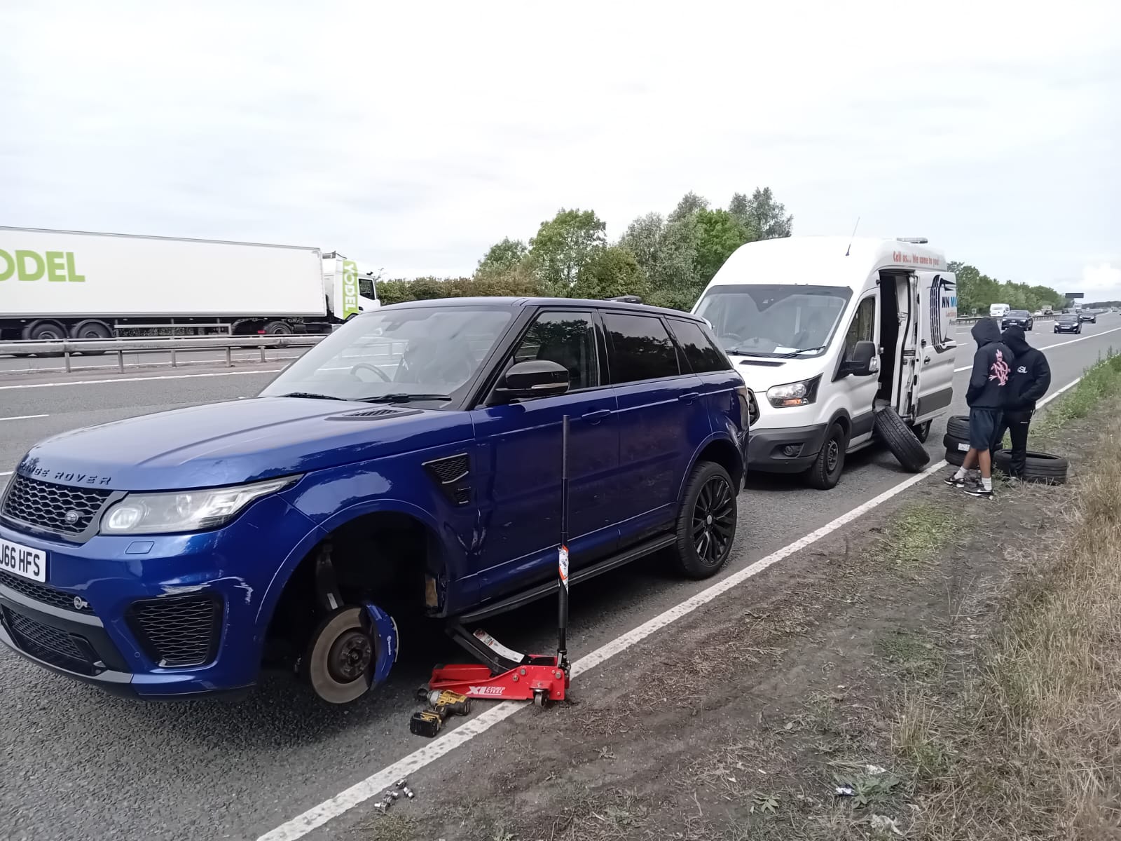 NN Mobile Tyres work photo 2